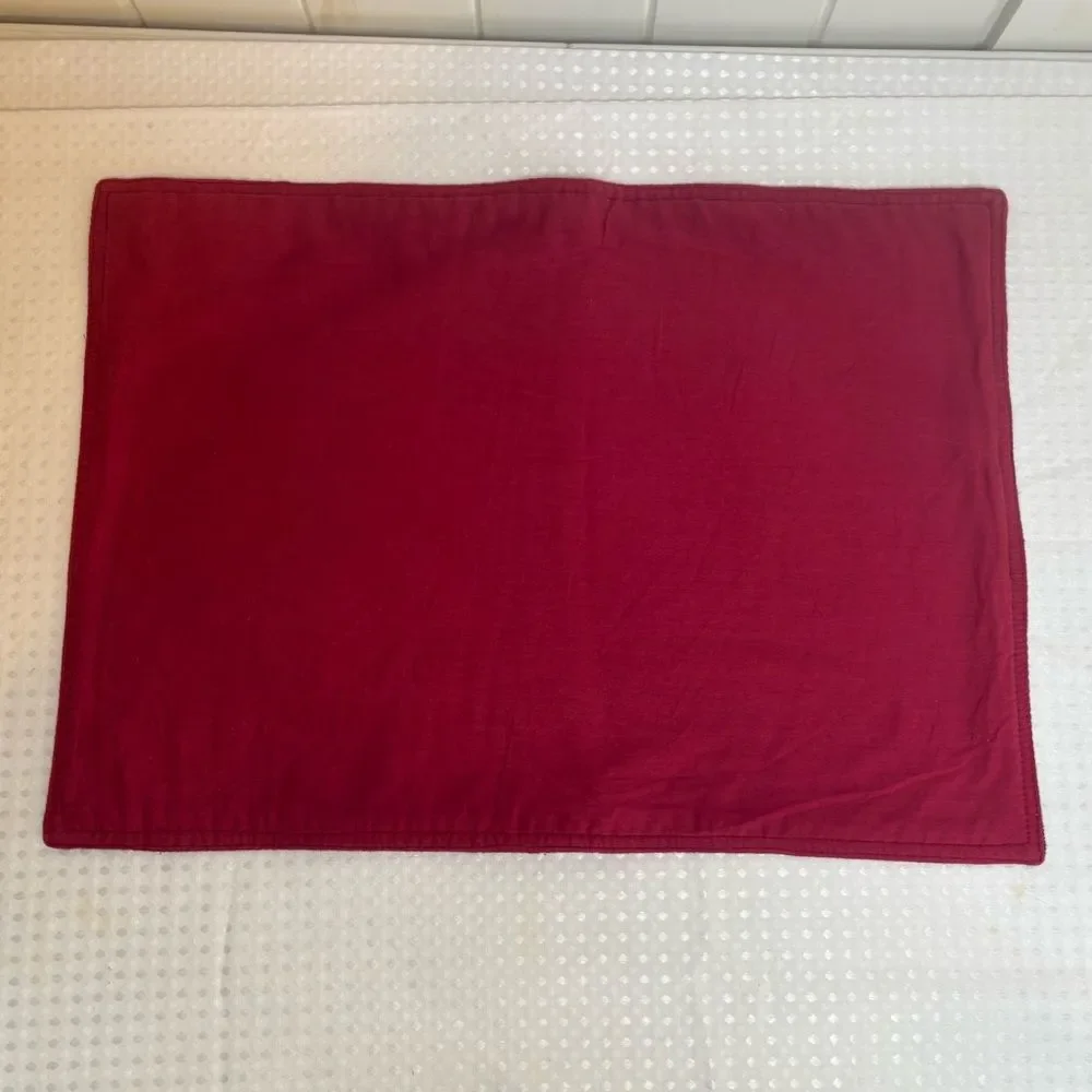 Vintage Festive Red and Green Textured Holiday Placemats Set of 8
